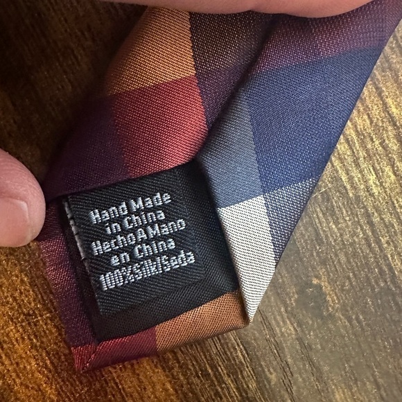 Croft & Barrow Geometric Multi-color Silk Tie - Picture 7 of 7